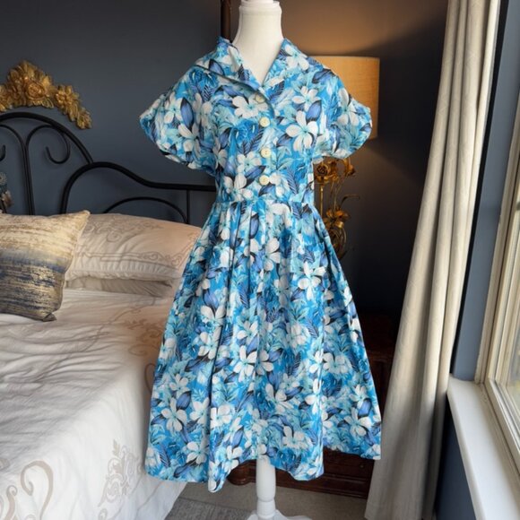 Vivien of Holloway Retro Kitty Plumeria Blue 50s Style Cotton Dress - Picture 4 of 14